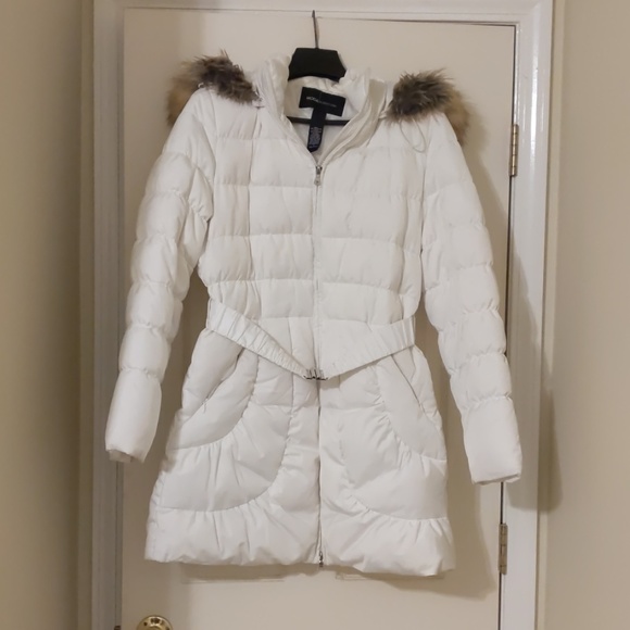 Moda International Jackets & Blazers - ❄️Victoria Secret/Moda Puffer Jacket ❄️